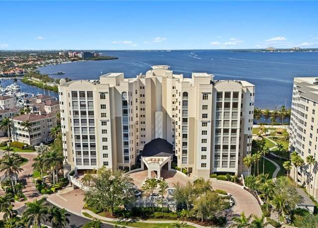 Property at 14270 Royal Harbour Ct #319, Fort Myers, FL 33908, 4 beds, 4.5 baths