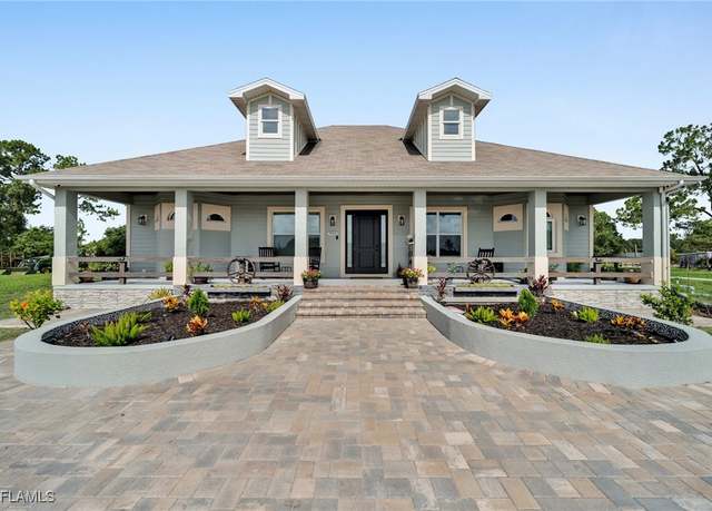 Property at 9785 Wheeler Rd, Labelle, FL 33935, 3 beds, 2.5 baths