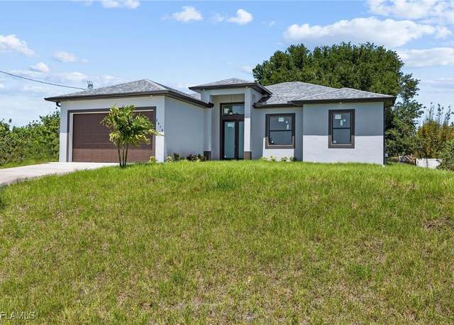 Property at 2916 41st St SW, Lehigh Acres, FL 33976, 3 beds, 2 baths