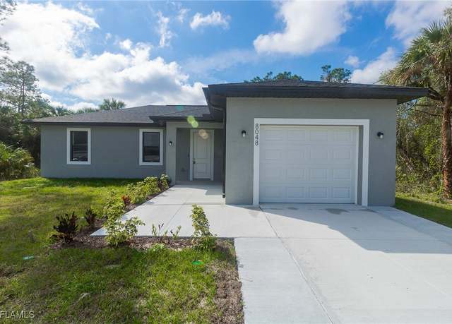 Property at 8048 Sherwood Cir, Labelle, FL 33935, 3 beds, 2 baths