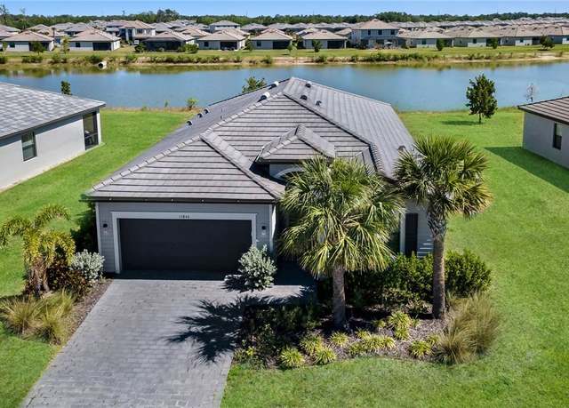 Property at 13846 Pine Lodge Ln, Fort Myers, FL 33913, 4 beds, 3 baths