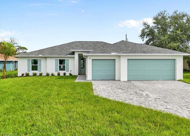 Property at 1217 SW 20th St, Cape Coral, FL 33993, 4 beds, 3 baths