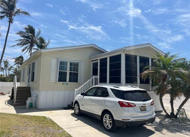 Property at 16900 Fishermans Cv, Bokeelia, FL 33922, 2 beds, 2 baths