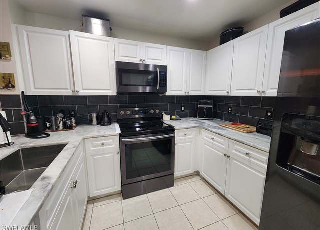 Property at 3952 Pomodoro Cir #102, Cape Coral, FL 33909, 2 beds, 2 baths