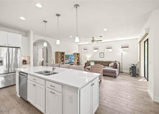 Property at 11811 Darcy Pl, Fort Myers, FL 33913, 3 beds, 2 baths