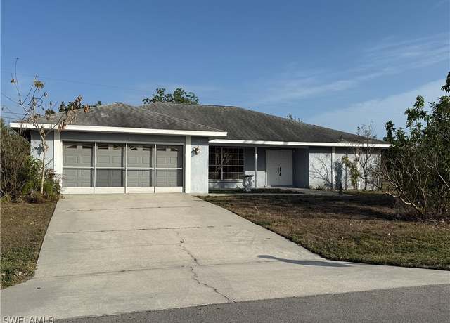 Property at 132 Dania Cir, Lehigh Acres, FL 33936, 3 beds, 2 baths
