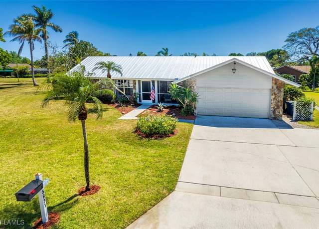 Property at 5831 Tallowood Cir, Fort Myers, FL 33919, 5 beds, 3 baths