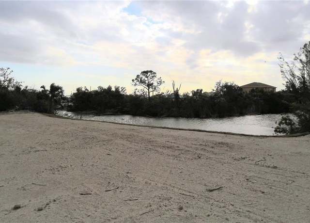Property at 1730 NE 6th Ave, Cape Coral, FL 33909