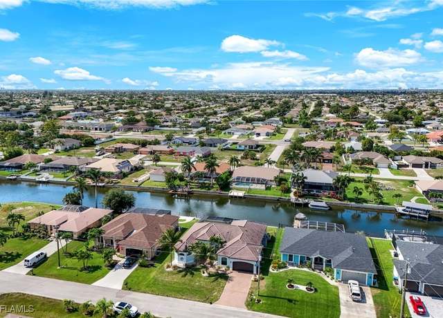 Property at 208 SW 15th St, Cape Coral, FL 33991, 3 beds, 3 baths