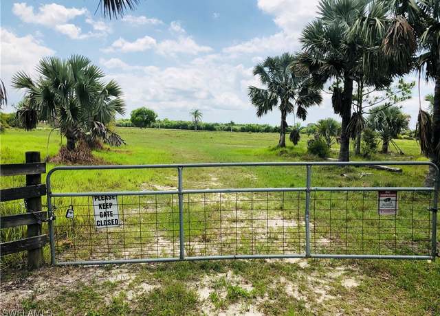 Property at 20501 Williams Dr, North Fort Myers, FL 33917