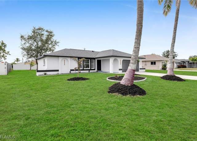 Property at 1324 SE 22nd Ter, Cape Coral, FL 33990, 3 beds, 2 baths