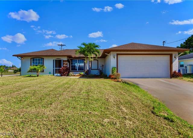 Property at 3326 12th St W, Lehigh Acres, FL 33971, 3 beds, 2 baths