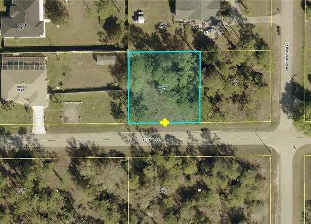 Property at 605 E 14th St, Lehigh Acres, FL 33972