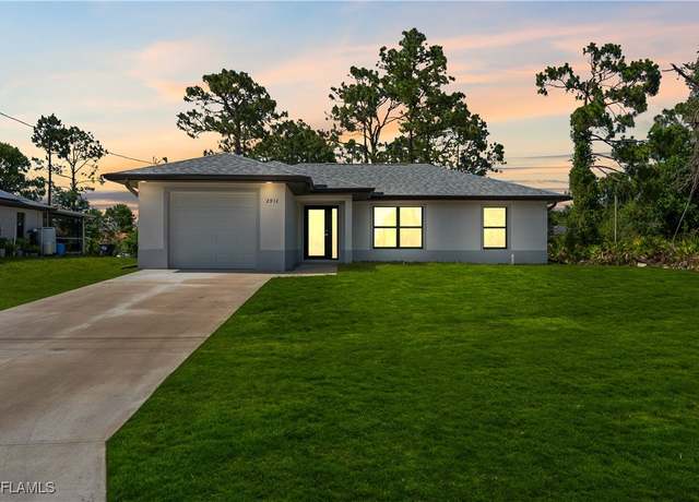 Property at 2912 8th St W, Lehigh Acres, FL 33971, 3 beds, 2 baths