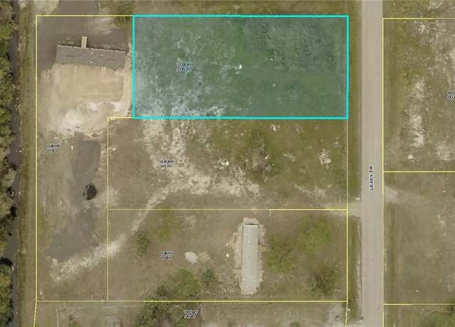 Property at 8030 Grady Dr, North Fort Myers, FL 33917