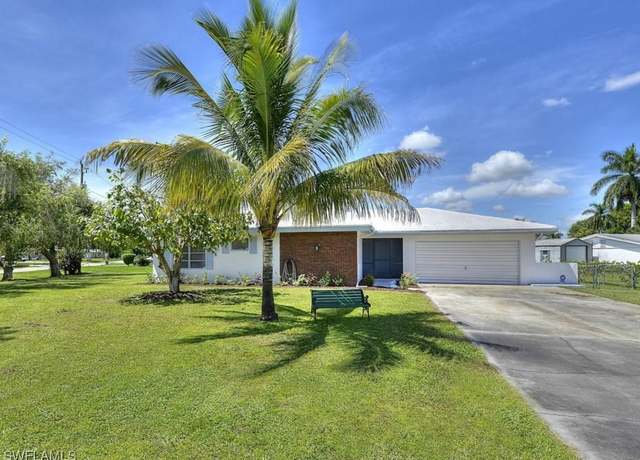 Property at 303 Georgia Ave, Fort Myers, FL 33905, 3 beds, 2 baths