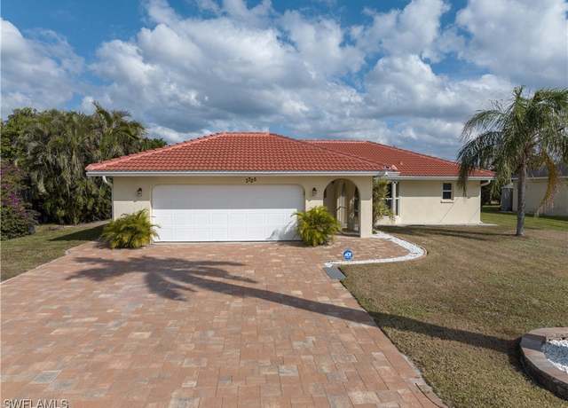 Property at 3725 SE 8th Pl, Cape Coral, FL 33904, 2 beds, 2 baths