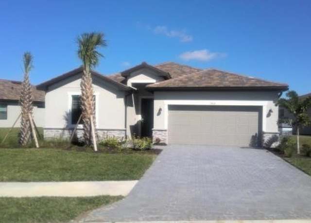 Property at 13818 Hunter Oak Dr, Fort Myers, FL 33913, 4 beds, 3 baths