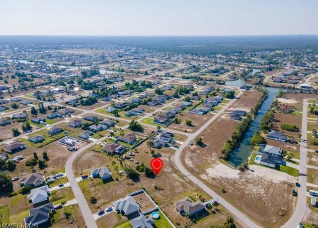 Property at 2106 NE 41st St, Cape Coral, FL 33909