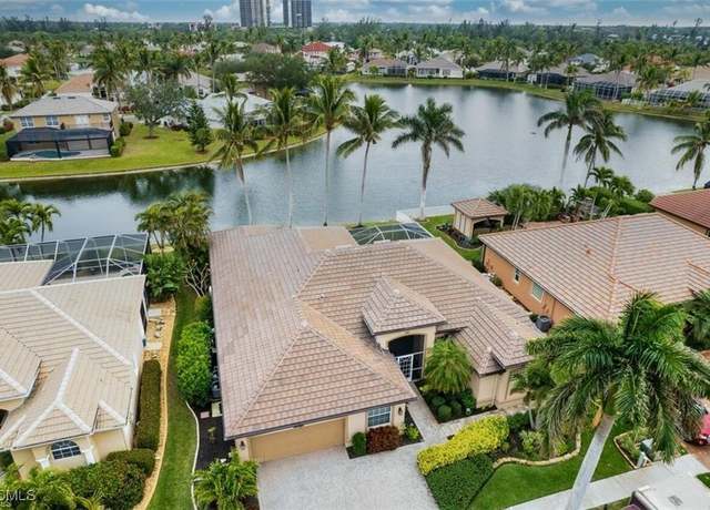Property at 14063 Clear Water Ln, Fort Myers, FL 33907, 4 beds, 3 baths