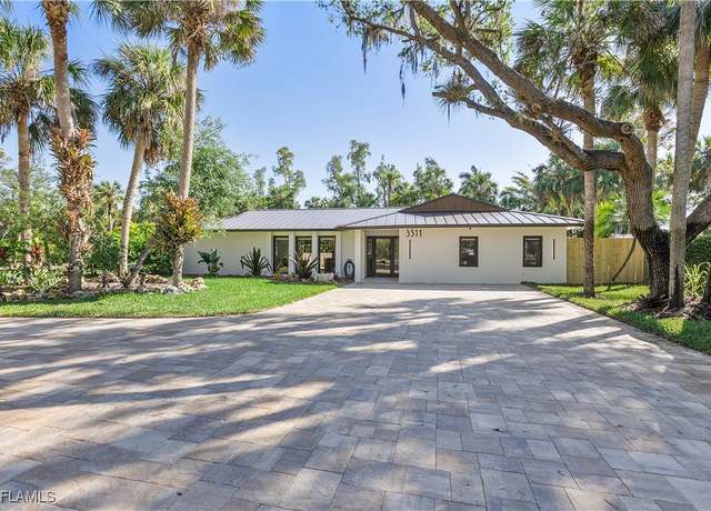 Property at 3511 Heritage Ln, Fort Myers, FL 33908, 4 beds, 3 baths