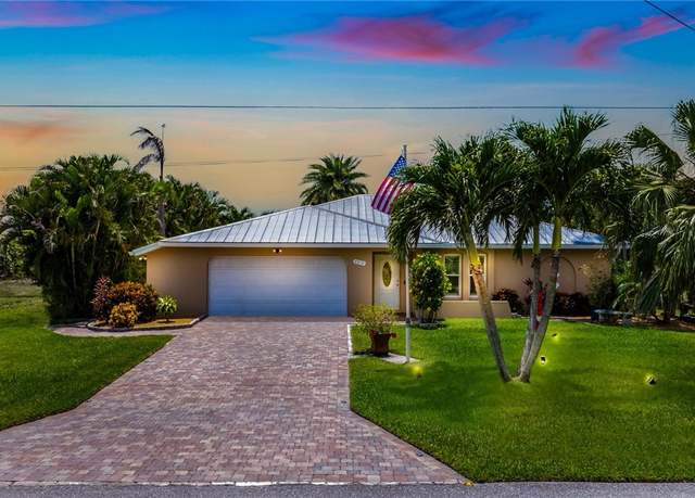 Property at 2912 SW 1st Ter, Cape Coral, FL 33991, 3 beds, 2 baths