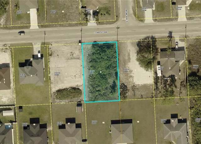Property at 2913 23rd St SW, Lehigh Acres, FL 33976