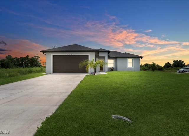 Property at 3100 Flora Ave S, Lehigh Acres, FL 33976, 3 beds, 2 baths