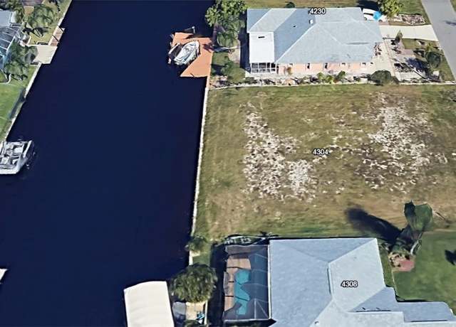 Property at 4304 SW 1st Pl, Cape Coral, FL 33914