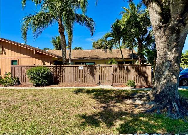 Property at 17304 Timber Oak Ln, Fort Myers, FL 33908, 2 beds, 2 baths