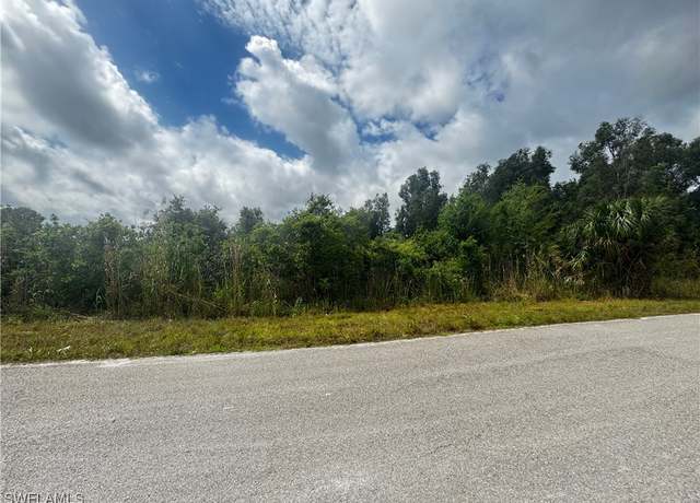 Property at 2703 26th St W, Lehigh Acres, FL 33971
