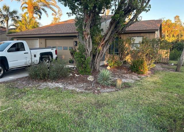 Property at 17658 Osprey Inlet Ct W, Fort Myers, FL 33908, 2 beds, 2 baths