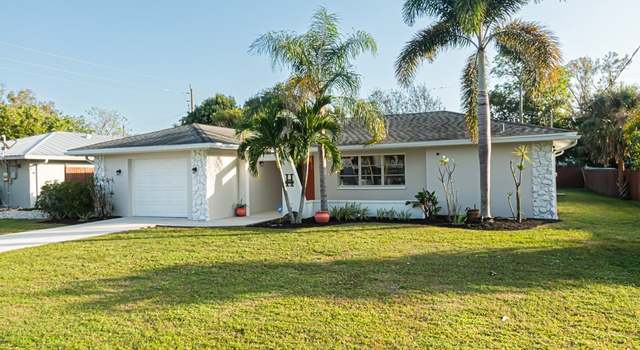 Photo of 1562 Alhambra Dr, Fort Myers, FL 33901