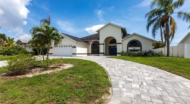 Photo of 1126 SE 21st St, Cape Coral, FL 33990