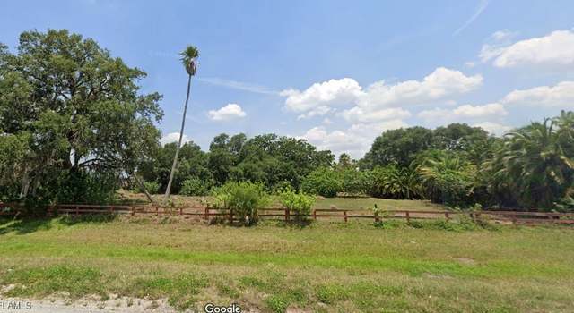 Photo of 2002 County Rd 731, Labelle, FL 33935