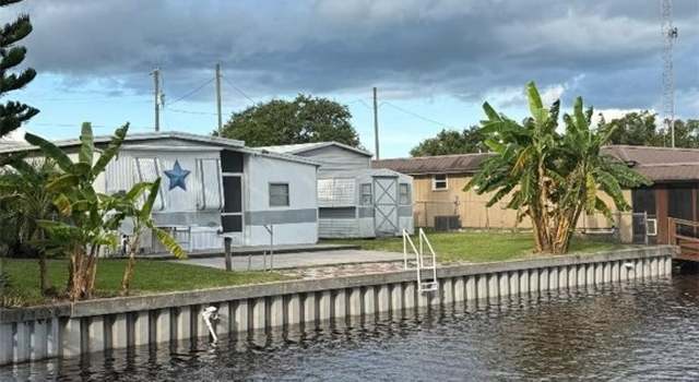 Photo of 1026 Ridgewater Ln, Moore Haven, FL 33471