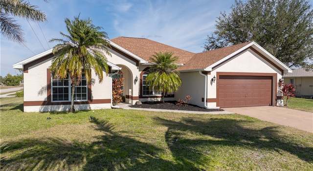 Photo of 1923 SW 26th St, Cape Coral, FL 33914