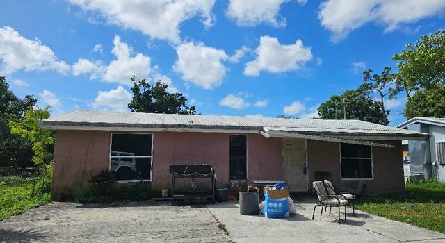 Photo of 447 Clark St, North Fort Myers, FL 33903