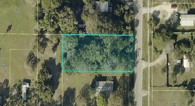 Photo of 7714 Hart Dr N, North Fort Myers, FL 33917