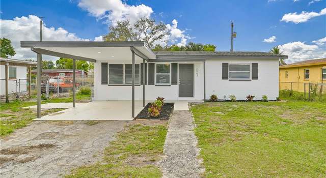 Photo of 2962 Market St, Fort Myers, FL 33916