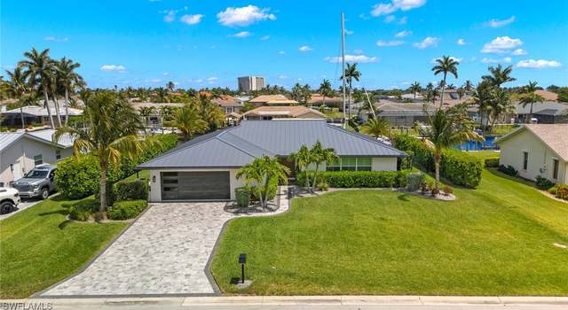 Photo of 971 S Town And River Dr, Fort Myers, FL 33919