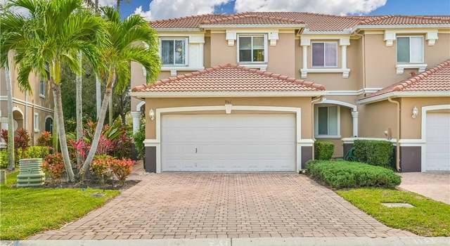 Photo of 9511 Roundstone Cir, Fort Myers, FL 33967