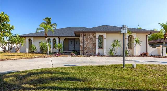 Property at 1241 El Dorado Pkwy E, Cape Coral, FL 33904, 3 beds, 2 baths