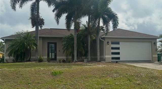 Photo of 903 SE 5th Pl, Cape Coral, FL 33990