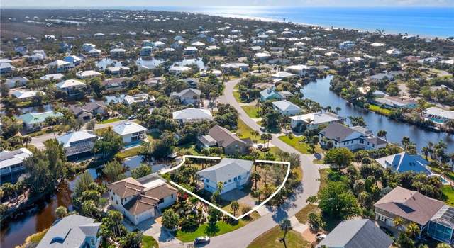 Photo of 662 E Rocks Dr, Sanibel, FL 33957