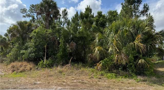 Photo of 5012 Pace Ct, Labelle, FL 33935