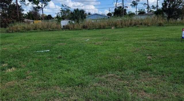Photo of 5463 8th Ave, Fort Myers, FL 33907