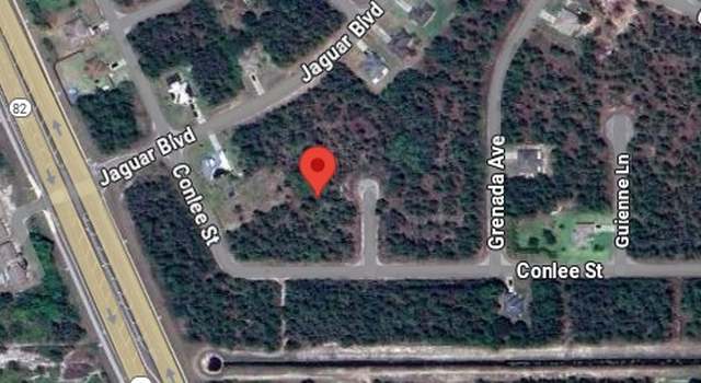Photo of 842 Grassmere Cir, Lehigh Acres, FL 33974