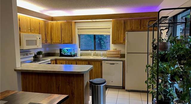 Photo of 1428 Park Shore Cir #3, Fort Myers, FL 33901