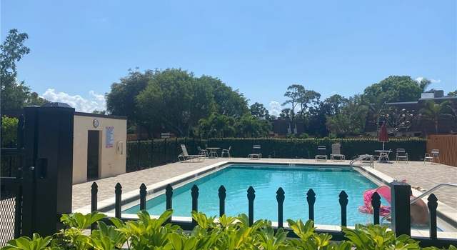 Photo of 1428 Park Shore Cir #3, Fort Myers, FL 33901
